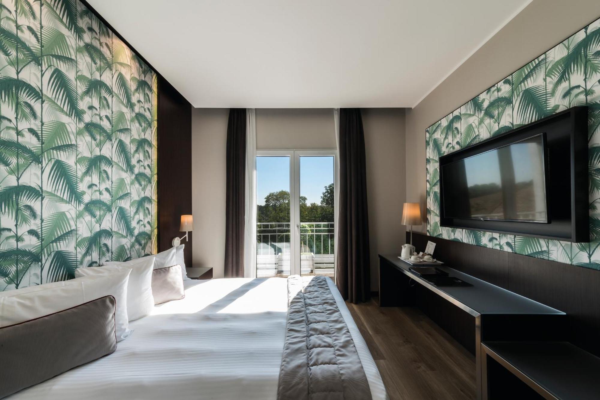 Double or Twin Room Park View